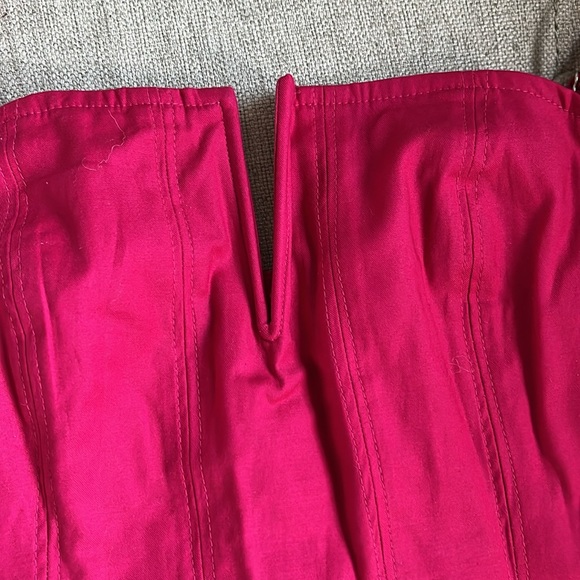 REFORMATION. Shia fuschia cropped top. Worn once size 2 - Picture 2 of 6